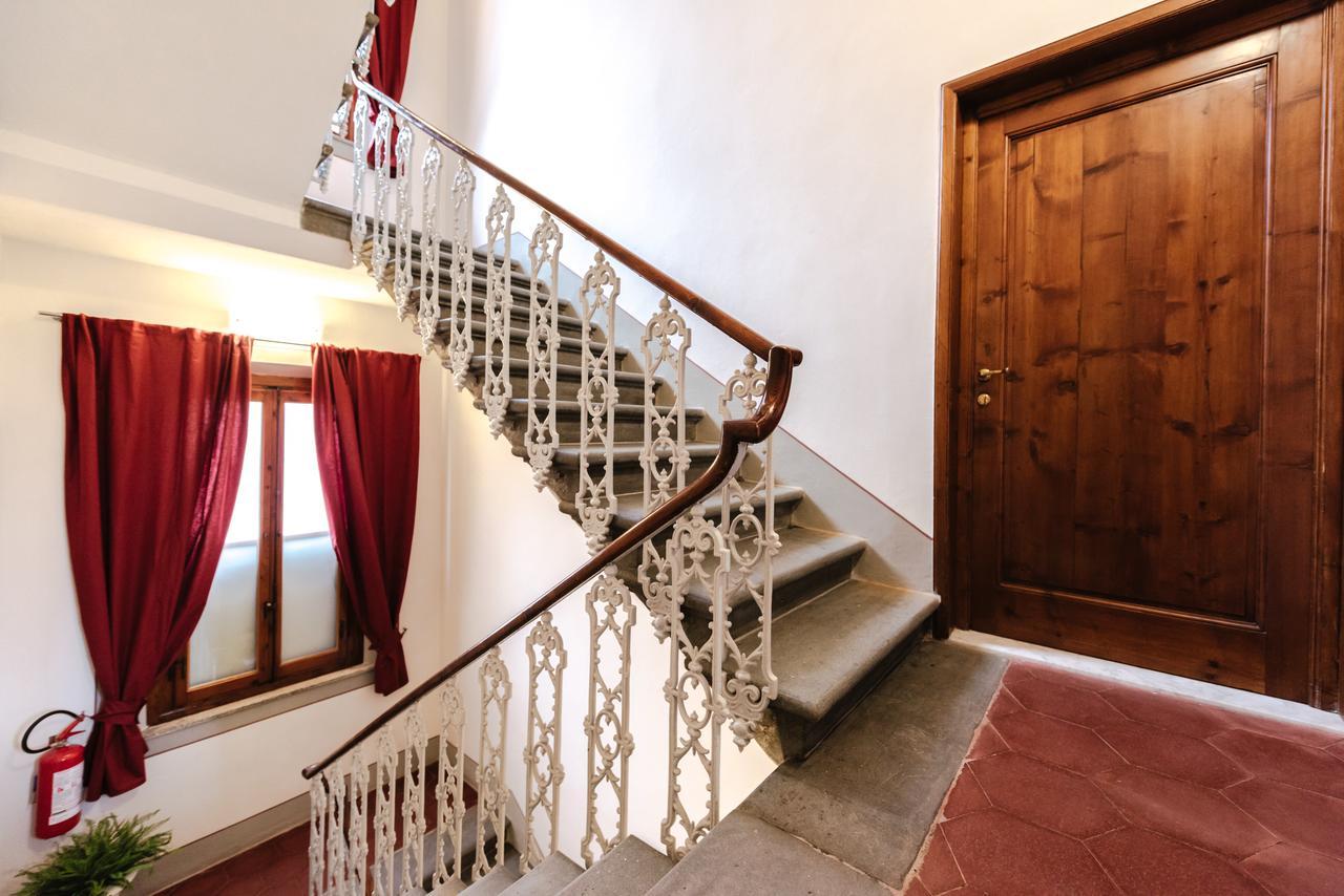 Residenza Cavour Aparthotel Empoli Bagian luar foto