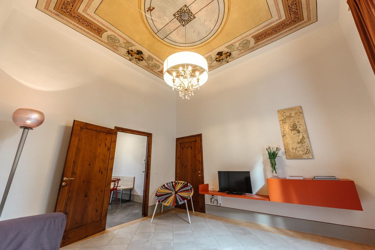Residenza Cavour Aparthotel Empoli Bagian luar foto
